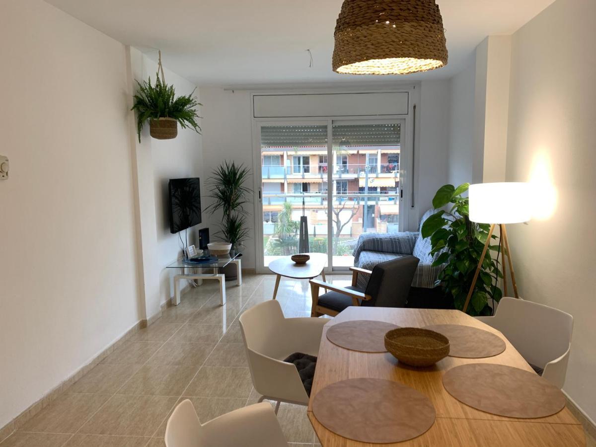 Acogedor Apartamento Con Piscina En Vilafortuny, Cambrils Eksteriør bilde